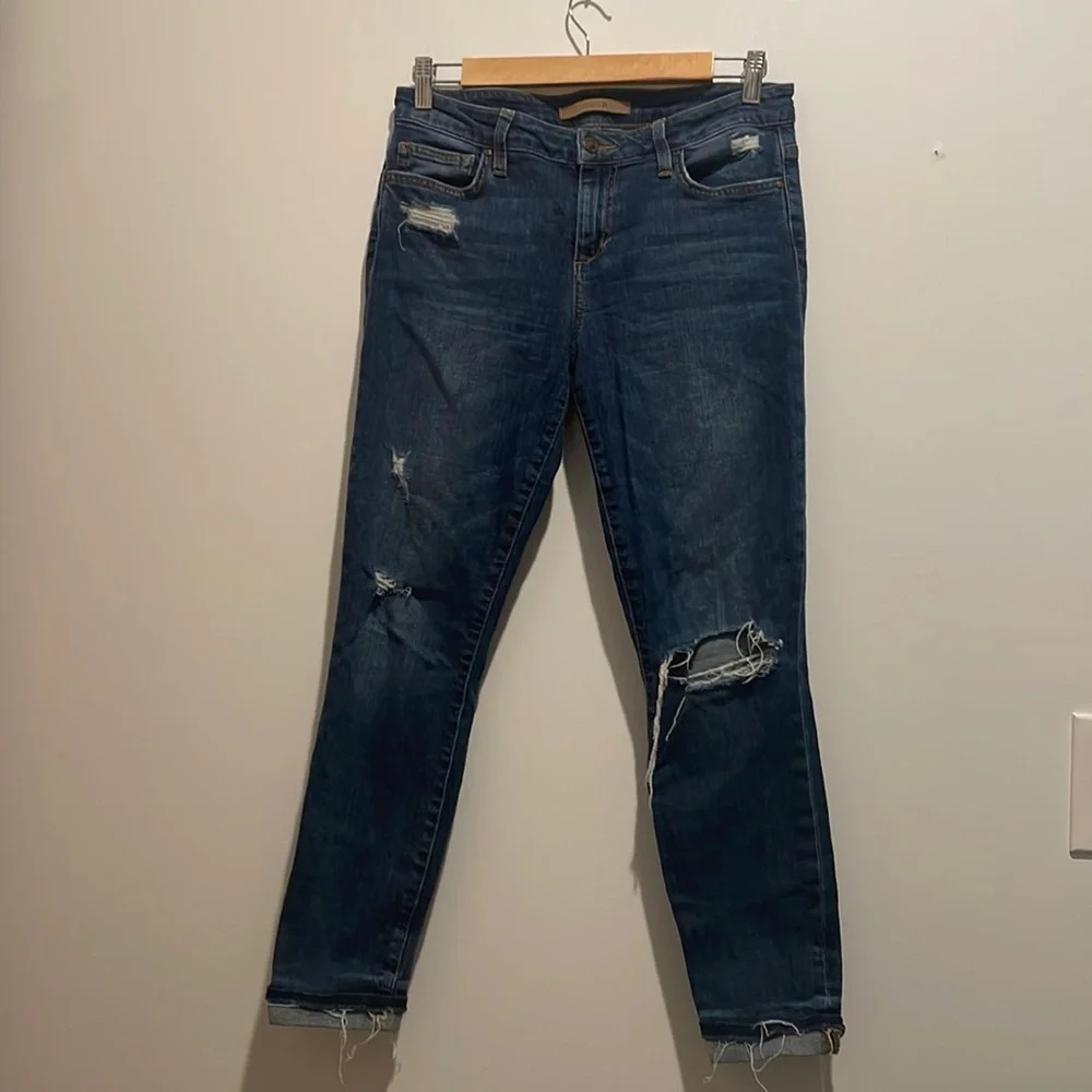 Joe’s Cropped Distressed Jeans